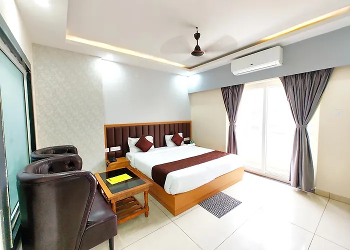 Hotel Shree Gajanana Puri - A Luxury Collection Of Hotel - Spacious And Decorated Room With Lift And Parking Facilities - Best Hotel In Puri