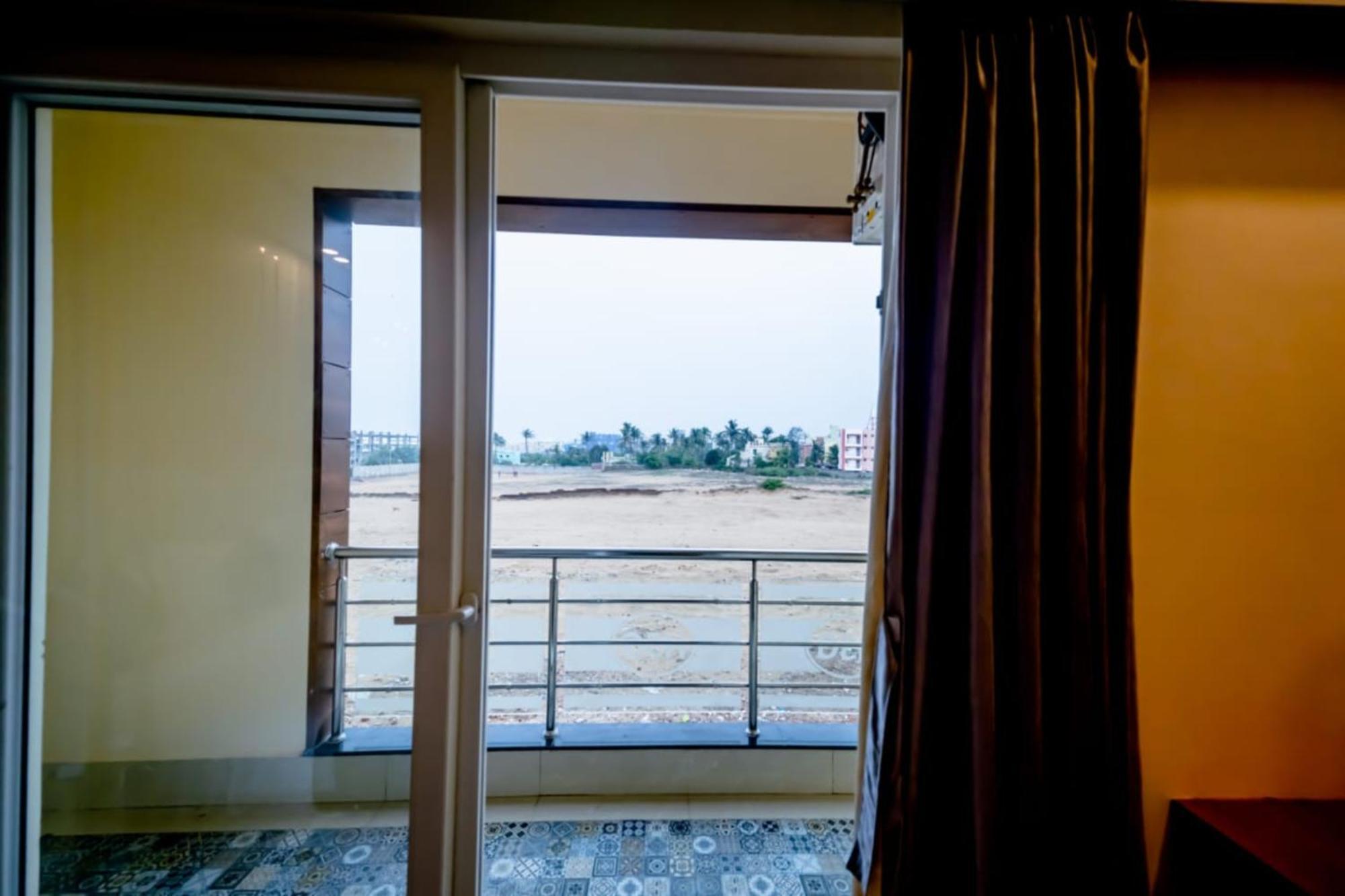 Shree Gajanana - A Luxury Collection Of - Spacious And Decorated With Lift And Parking Facilities - Best In