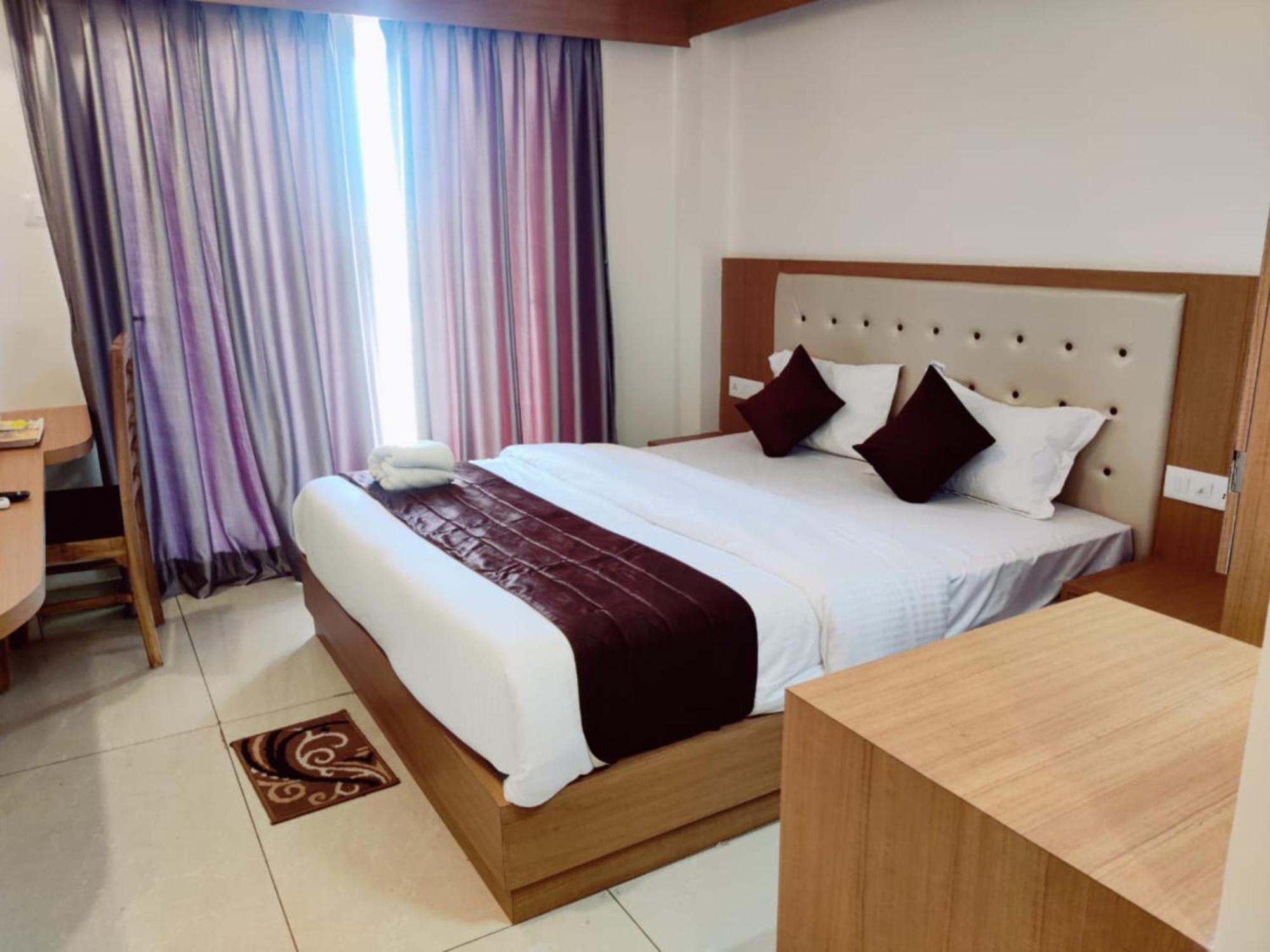 Hotel Shree Gajanana - A Luxury Collection Of - Spacious And Decorated With Lift And Parking Facilities - Best In Puri