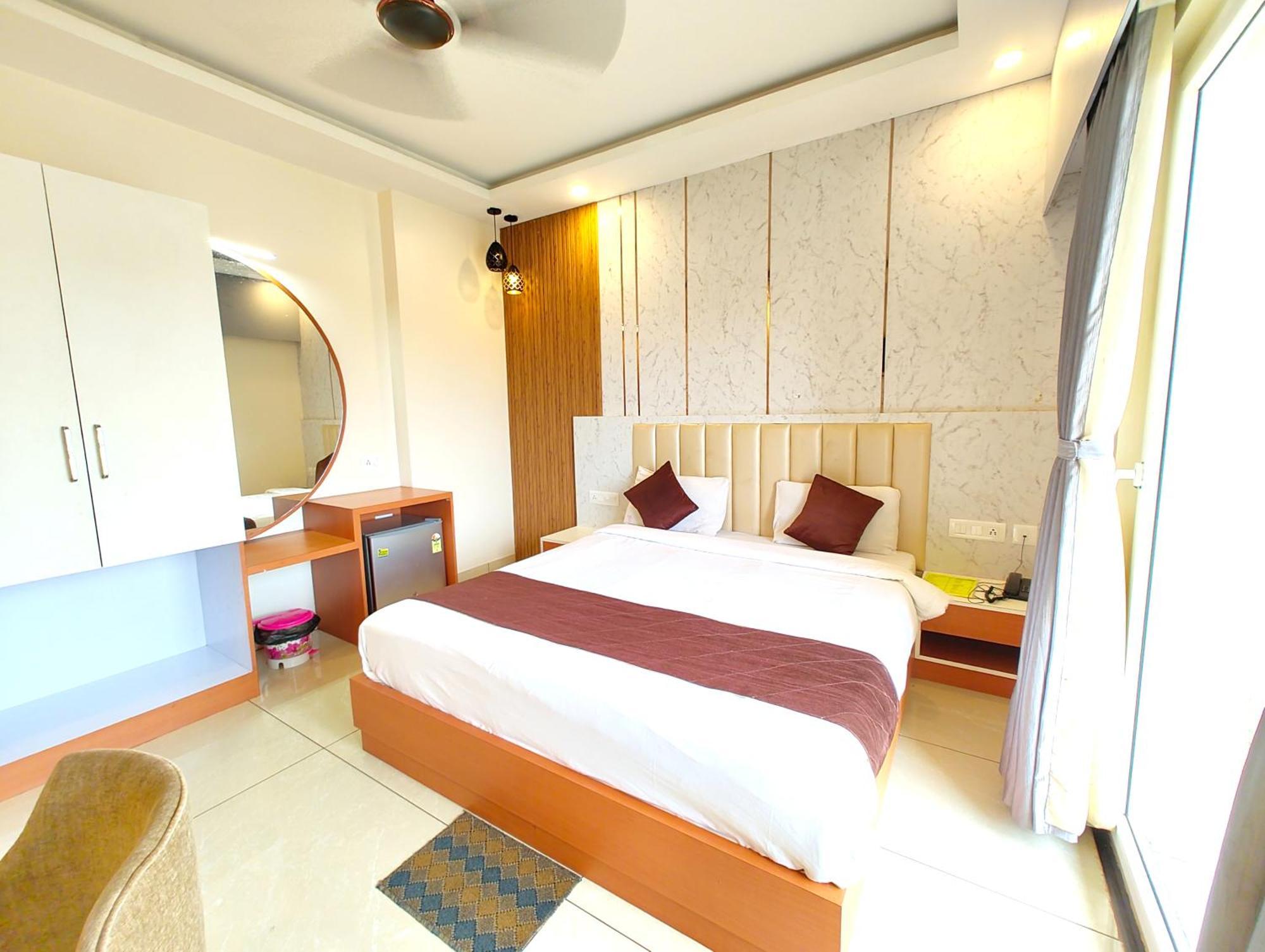 Hotel Shree Gajanana - A Luxury Collection Of - Spacious And Decorated With Lift And Parking Facilities - Best In Puri