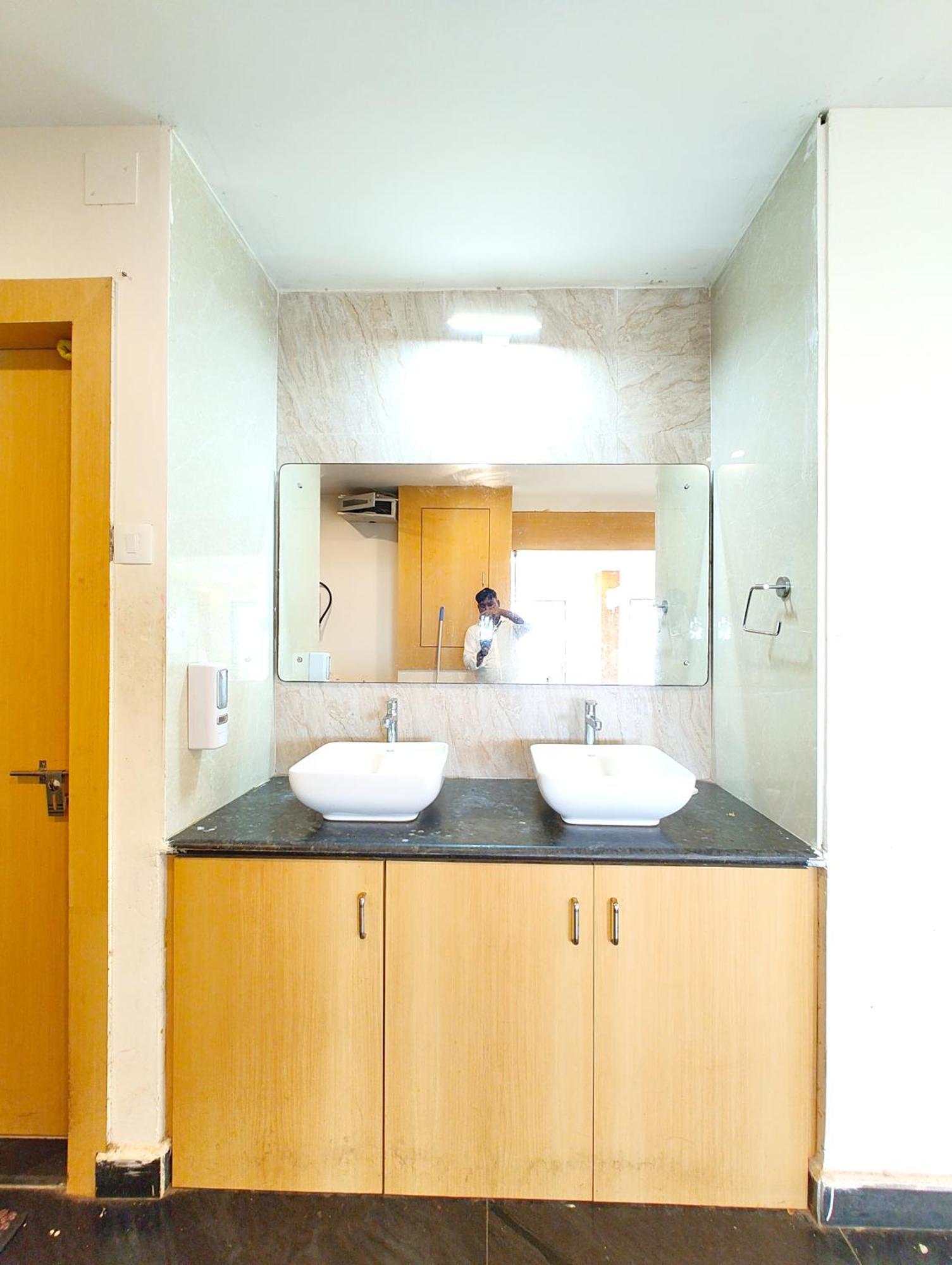 Hotel Shree Gajanana - A Luxury Collection Of - Spacious And Decorated With Lift And Parking Facilities - Best In Puri